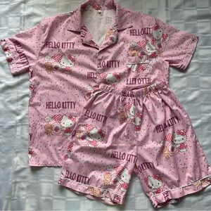 Hello Kitty Print Lightweight 2 Piece Pink Pajama Set